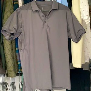 Men’s active polo Eubi in gray size Medium, easy to wear, keeps you cool,fits 🔥